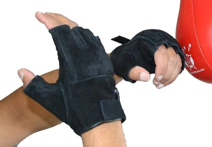 Leather Speedball Gloves Knuckles Padded Mani Sports®