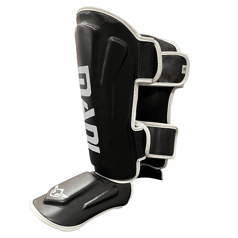 Shin and Step Protector Mani Sports®